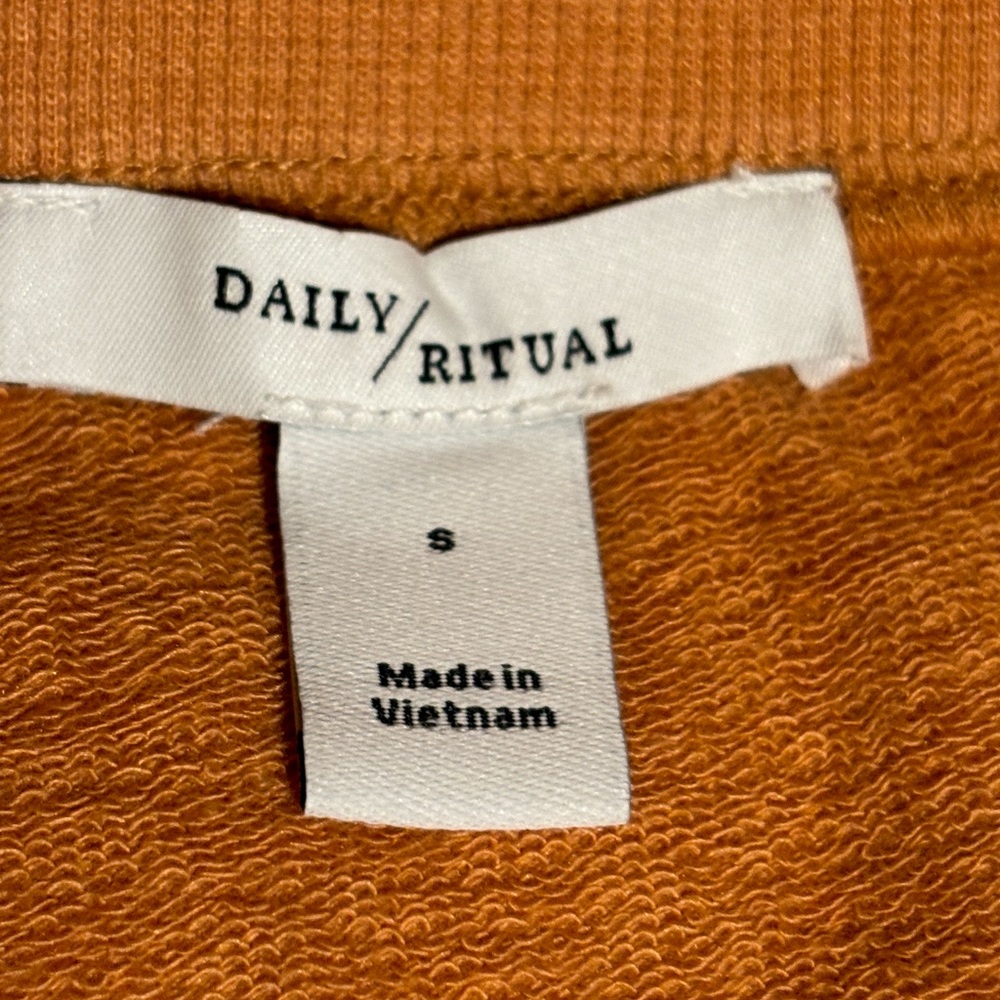 Daily Ritual Skirt - Picture 3 of 3